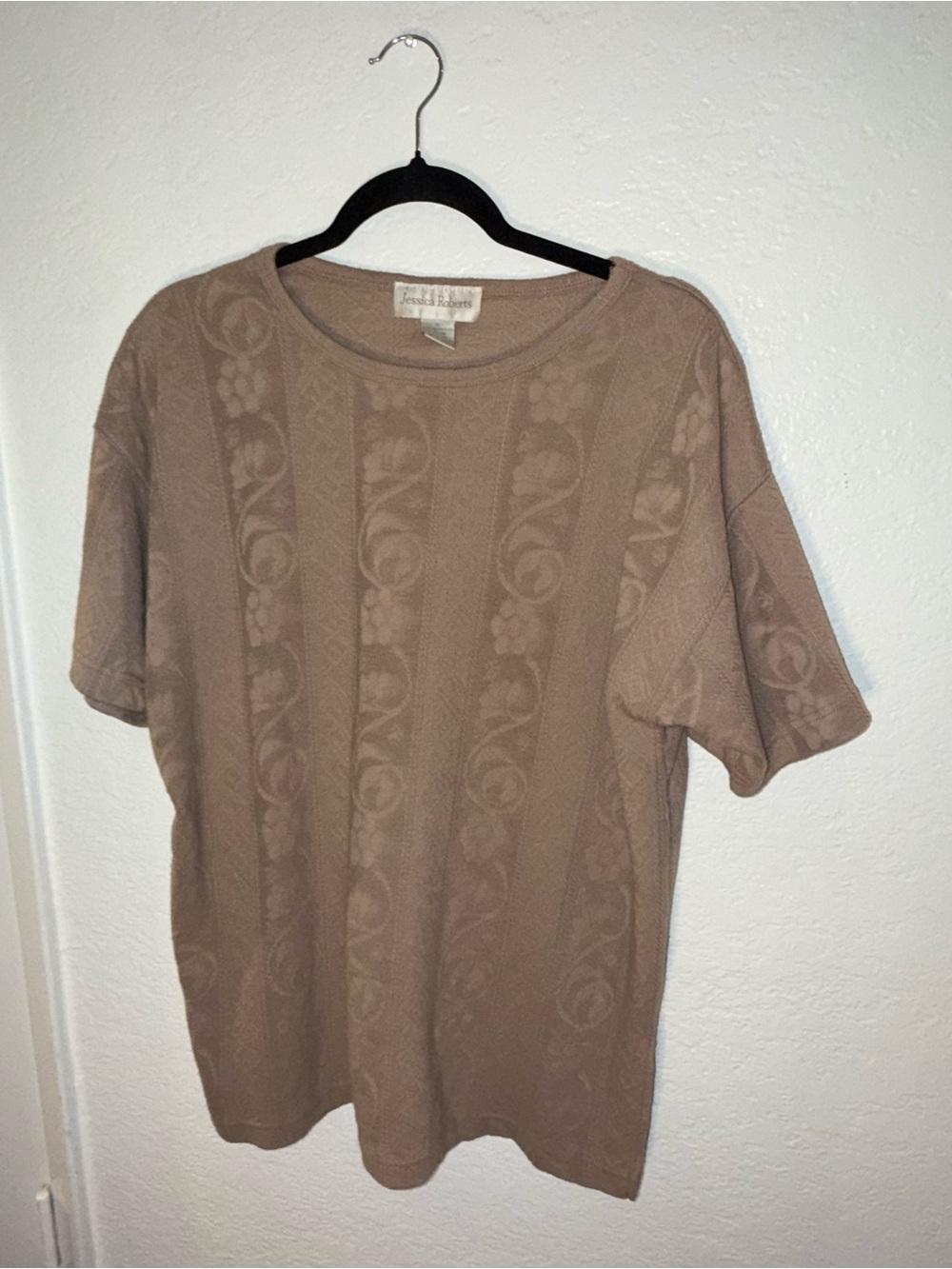 Men's Short-Sleeve Knit Shirt in Tan by